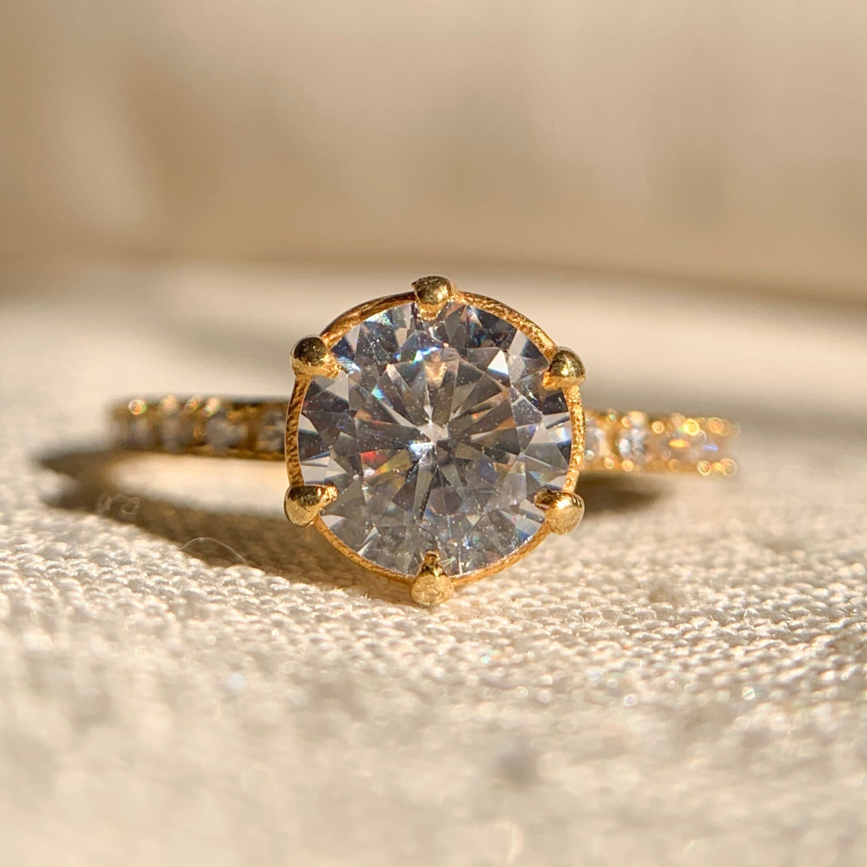 6 prong brilliant round cut diamond engagement ring in white gold